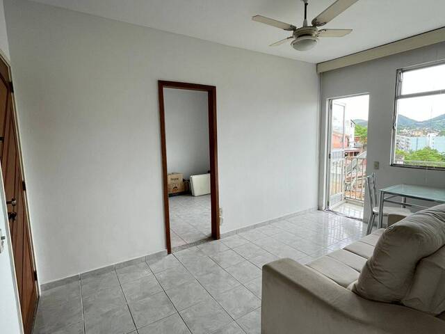 Apartamento para Venda em Niterói - 3