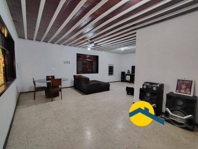 #2073 - Casa para Venda em Saquarema - RJ - 2