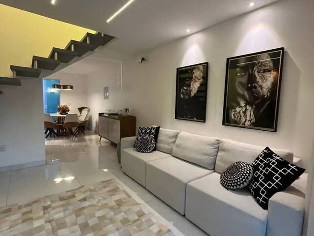 #2096 - Casa para Venda em São Gonçalo - RJ - 2