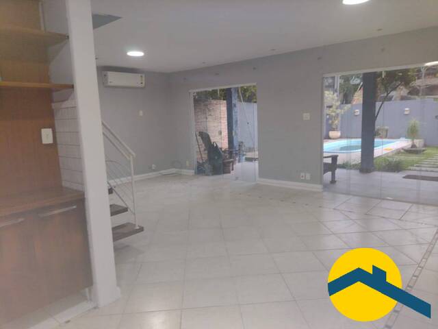 #649 - Casa em condomínio para Venda em Niterói - RJ - 2