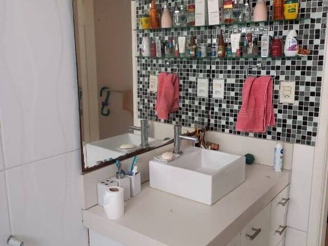 Apartamento para Venda em Niterói - 4