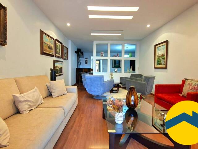 Apartamento para Venda em Niterói - 2