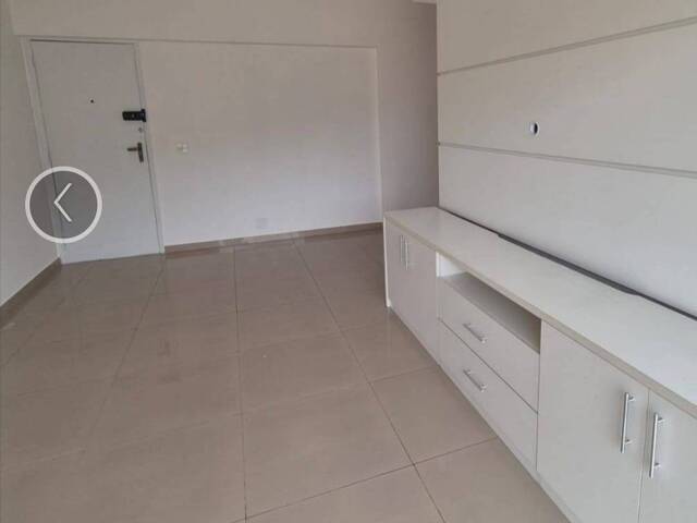 Apartamento para Venda em Niterói - 3