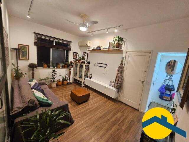 Apartamento para Venda em Niterói - 2