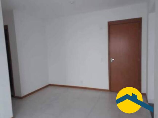 Apartamento para Venda em São Gonçalo - 2