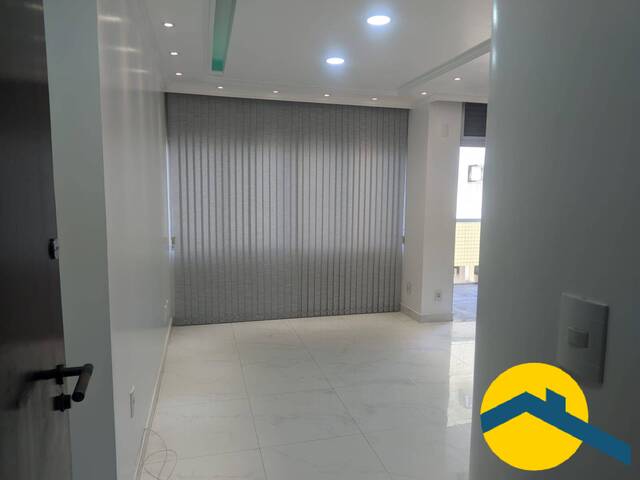 Apartamento para Venda em Cabo Frio - 3