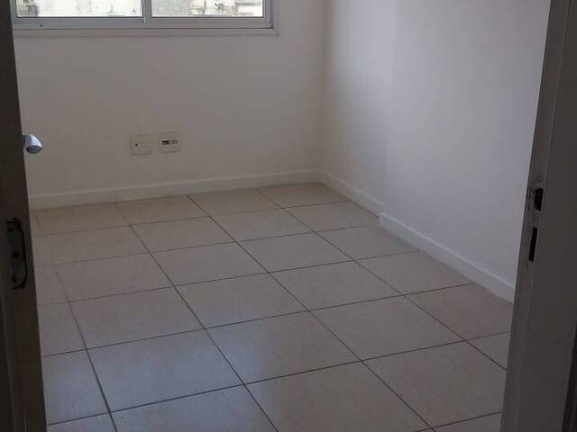 Apartamento para Venda em São Gonçalo - 4