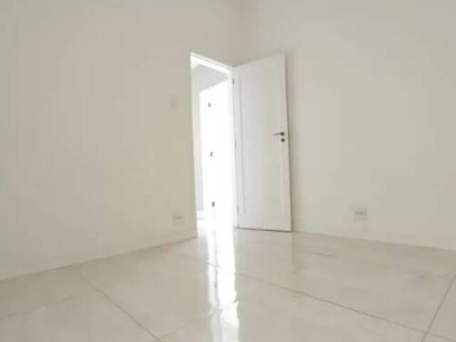 Apartamento para Venda em Niterói - 4
