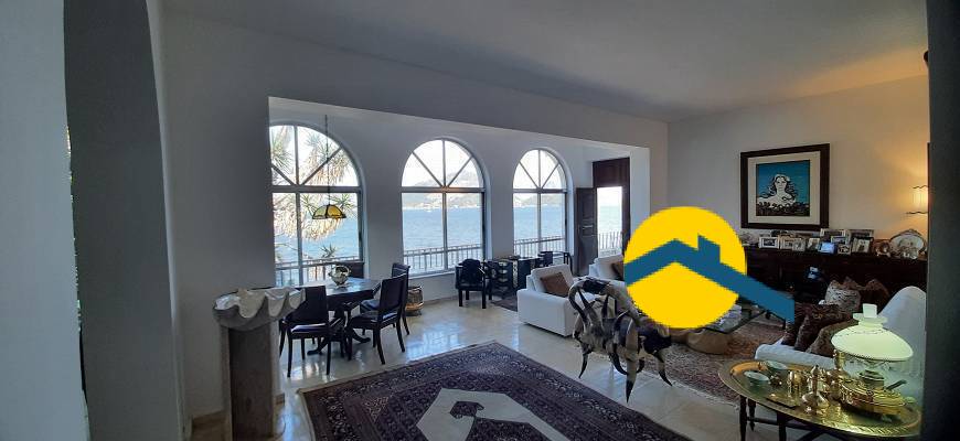 Casa para venda em São Francisco - Niterói -Rio de Janeiro