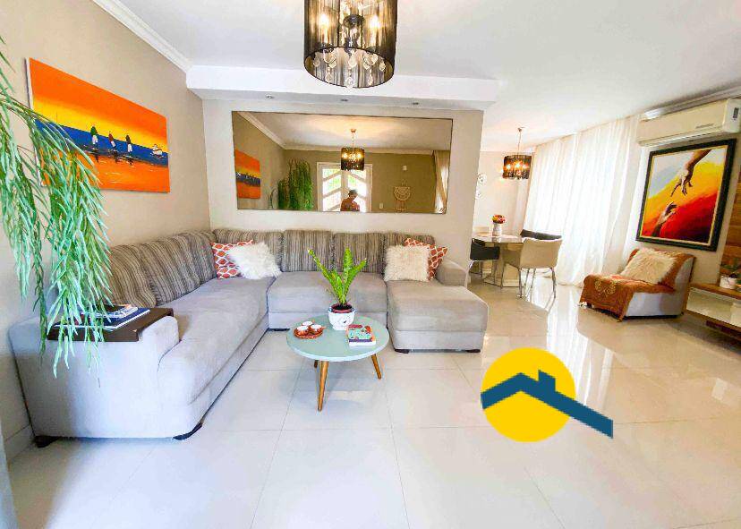 Casa duplex para venda em Itaipu - Niterói - Rio de Janeiro