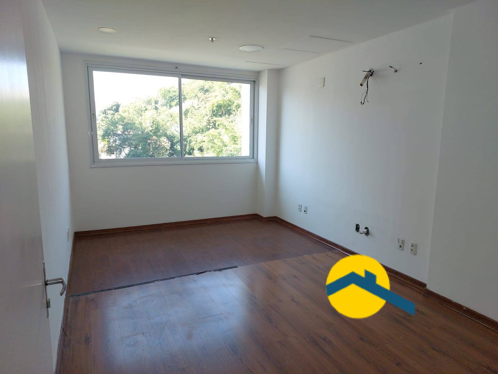 Sala para venda no Centro - Niterói - Rio de Janeiro