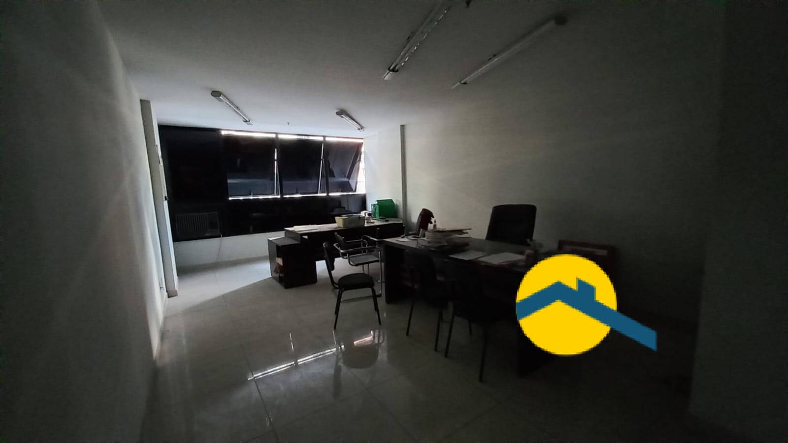 Sala comercial para venda no Centro de Niterói - Niterói - Rio de Janeiro
