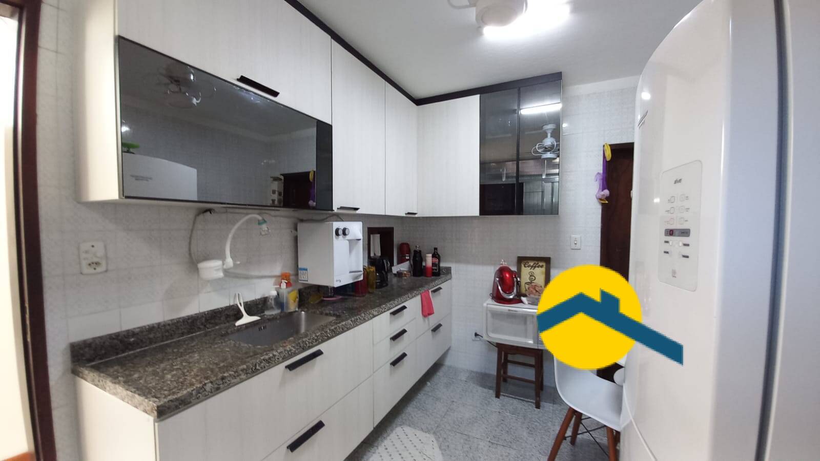 Casa, 4 quartos, 240 m² - Foto 20