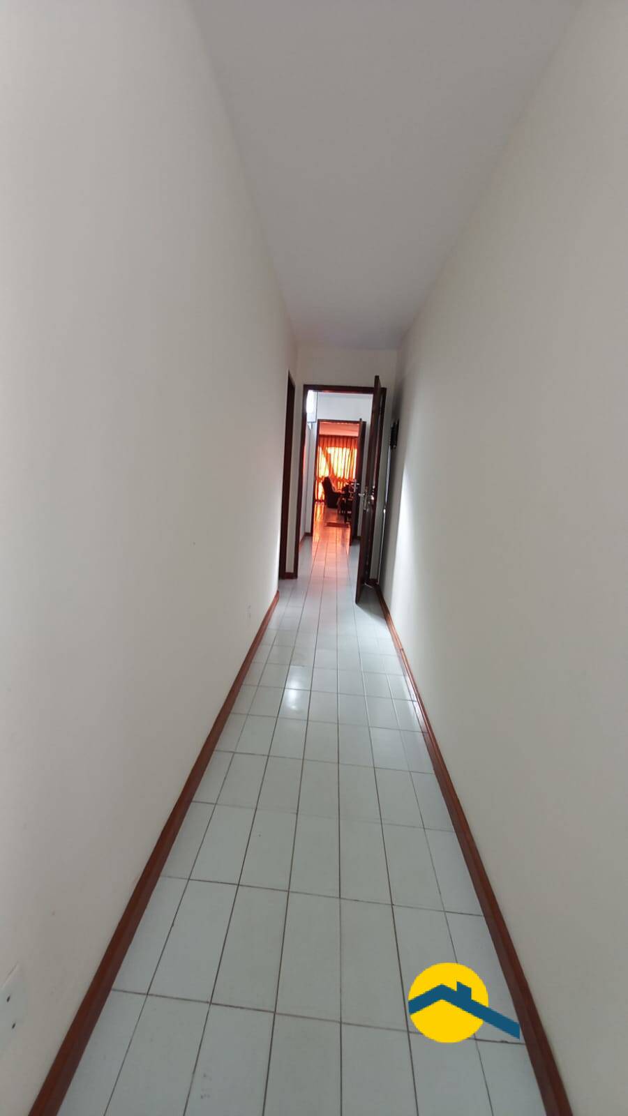 Casa, 4 quartos, 240 m² - Foto 29