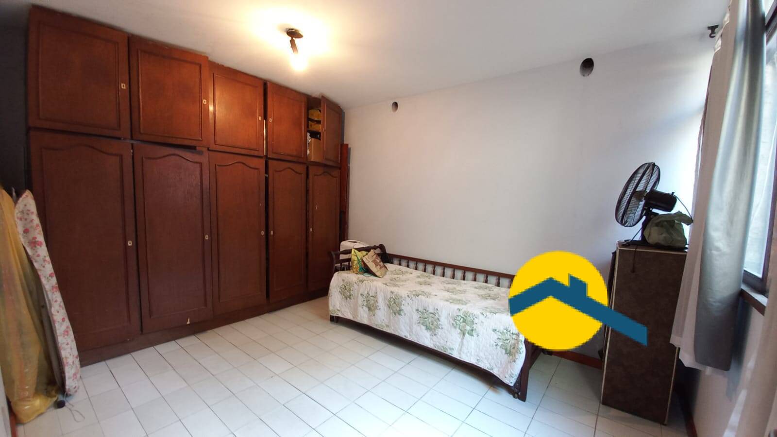 Casa, 4 quartos, 240 m² - Foto 34