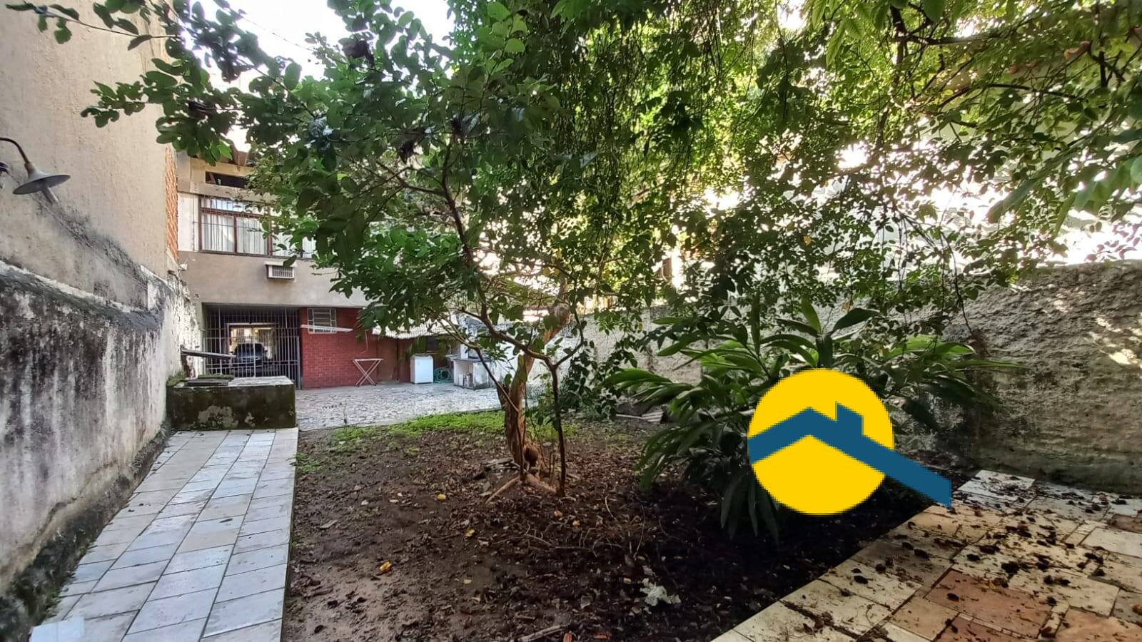 Casa, 4 quartos, 240 m² - Foto 79