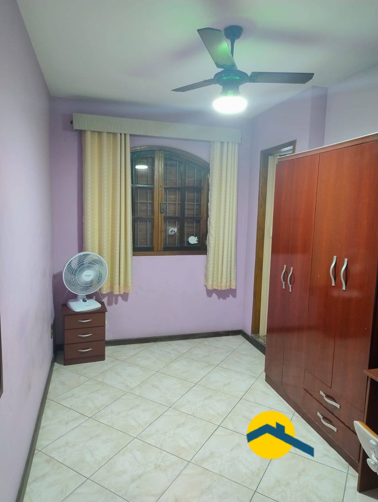Casa à venda e aluguel com 8 quartos, 270m² - Foto 40