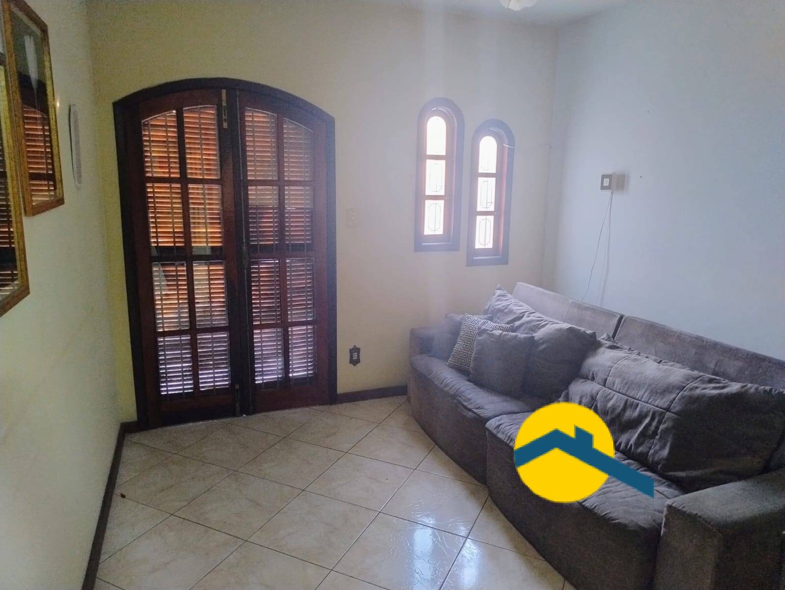 Casa à venda e aluguel com 8 quartos, 270m² - Foto 38