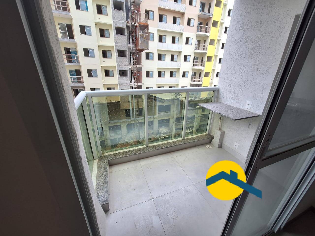 Apartamento vazio para venda em Pentodiba - Niterói - Rio de Janeiro