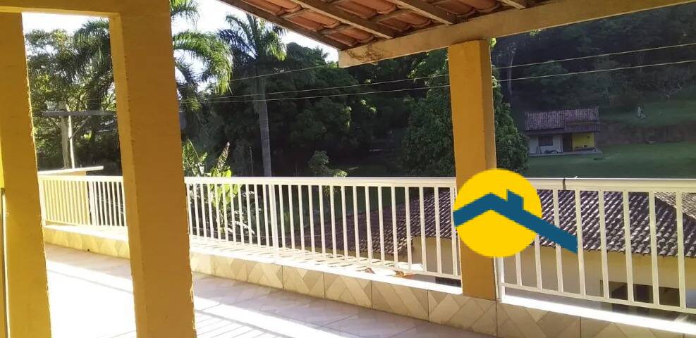 Casa à venda com 3 quartos, 250m² - Foto 11