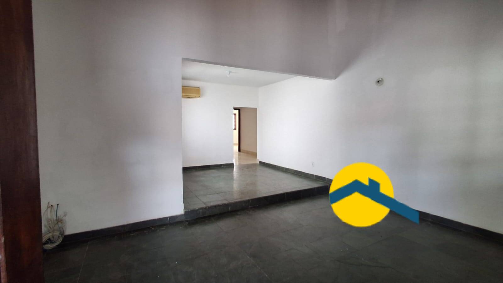Casa à venda, 360m² - Foto 2