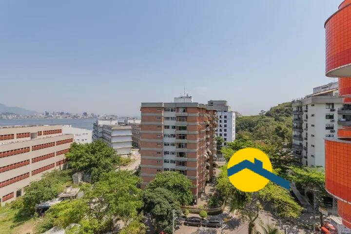 Apartamento à venda com 1 quarto, 60m² - Foto 14