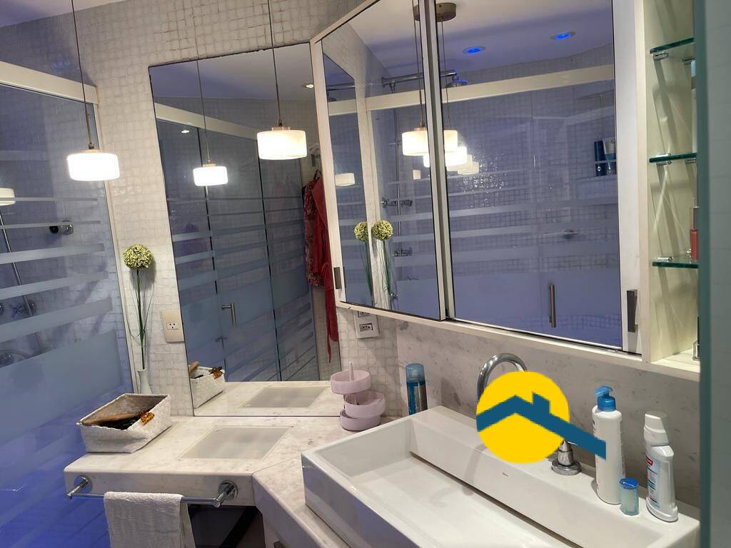 Cobertura à venda com 3 quartos, 230m² - Foto 16