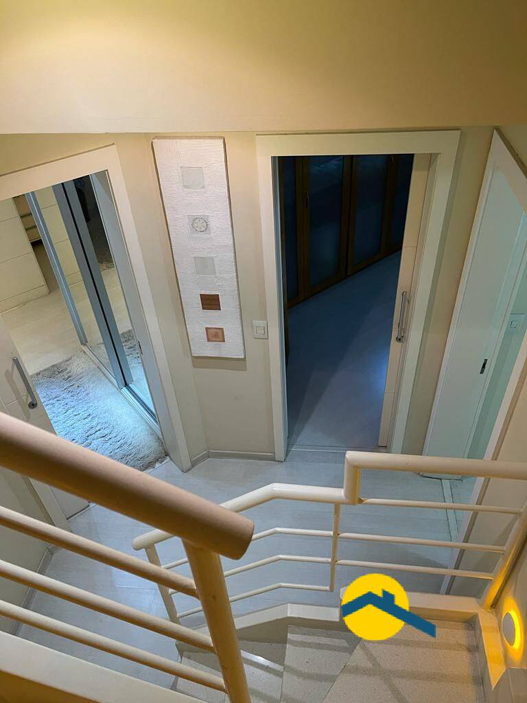 Cobertura à venda com 3 quartos, 230m² - Foto 26