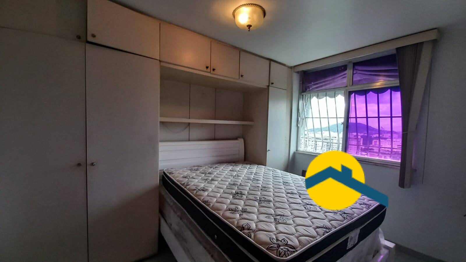 Apartamento à venda com 2 quartos, 65m² - Foto 12