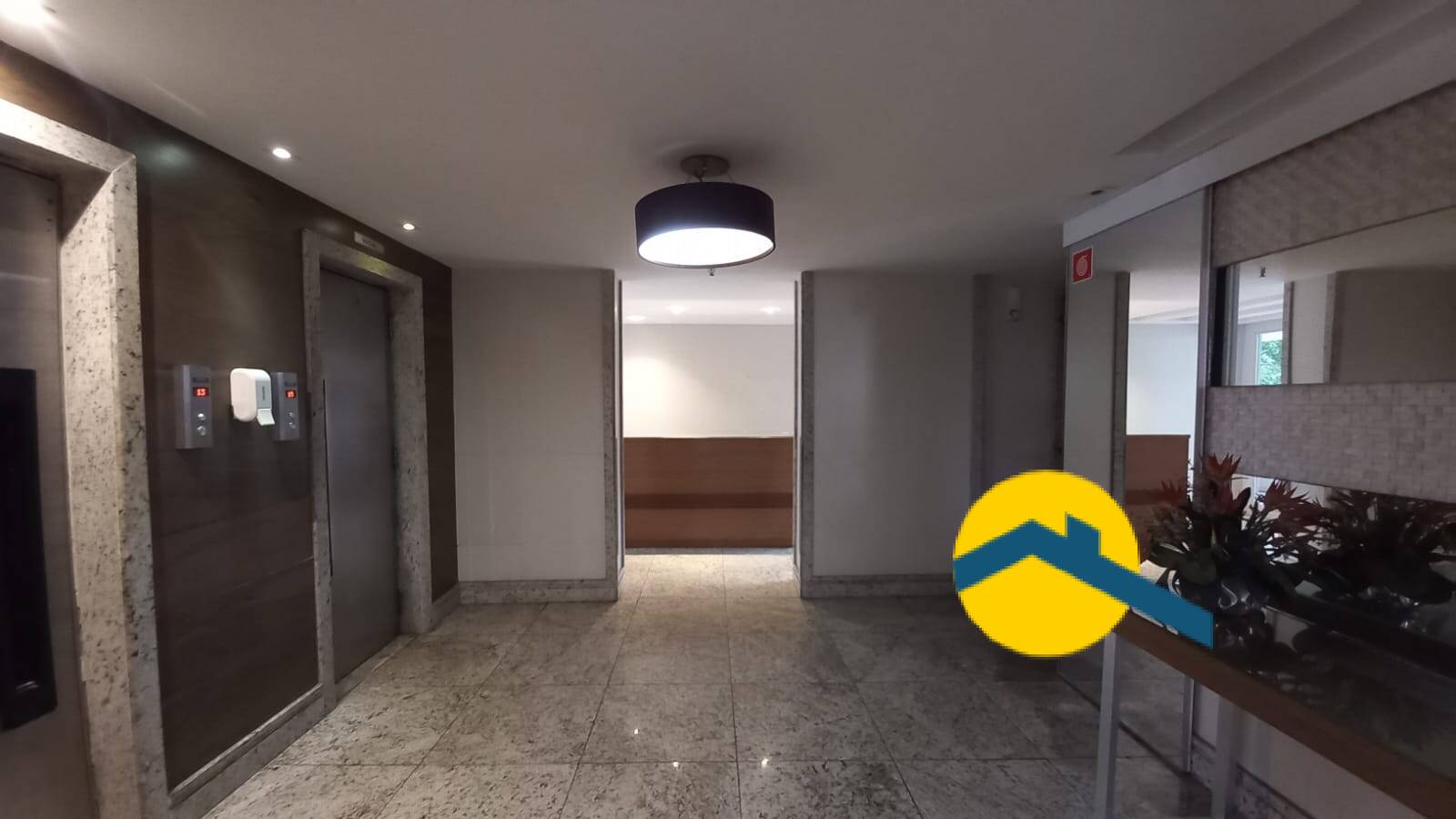 Apartamento à venda com 2 quartos, 65m² - Foto 25