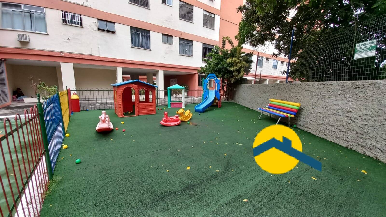 Apartamento à venda com 2 quartos, 65m² - Foto 31