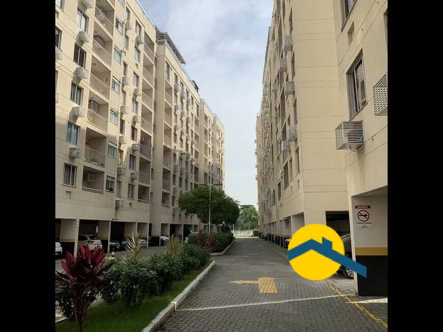Apartamento à venda com 2 quartos, 65m² - Foto 20