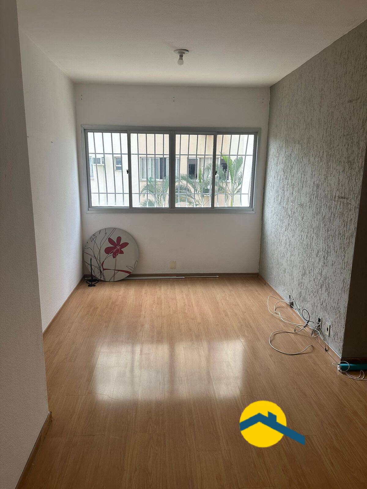 Apartamento à venda com 2 quartos, 60m² - Foto 1
