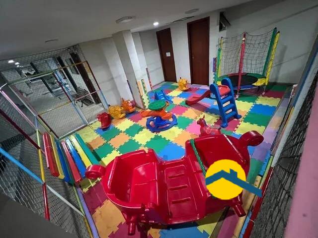 Apartamento à venda com 2 quartos, 60m² - Foto 18