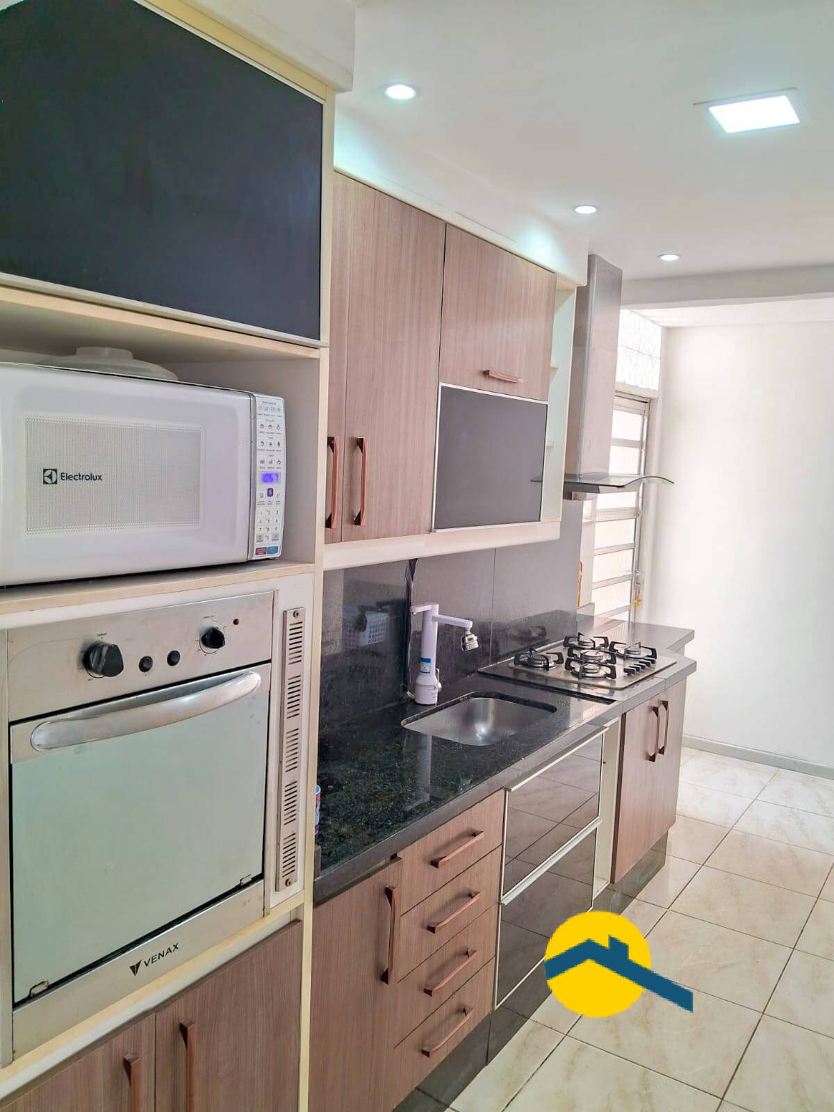 Casa à venda com 3 quartos, 76m² - Foto 10