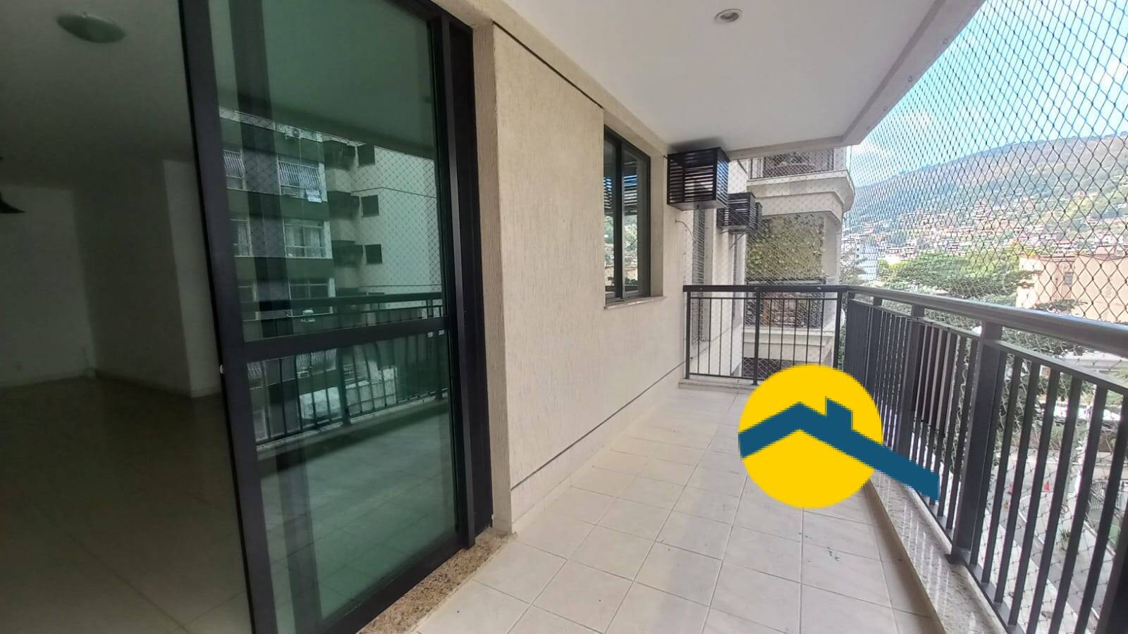 Apartamento à venda com 3 quartos, 100m² - Foto 8