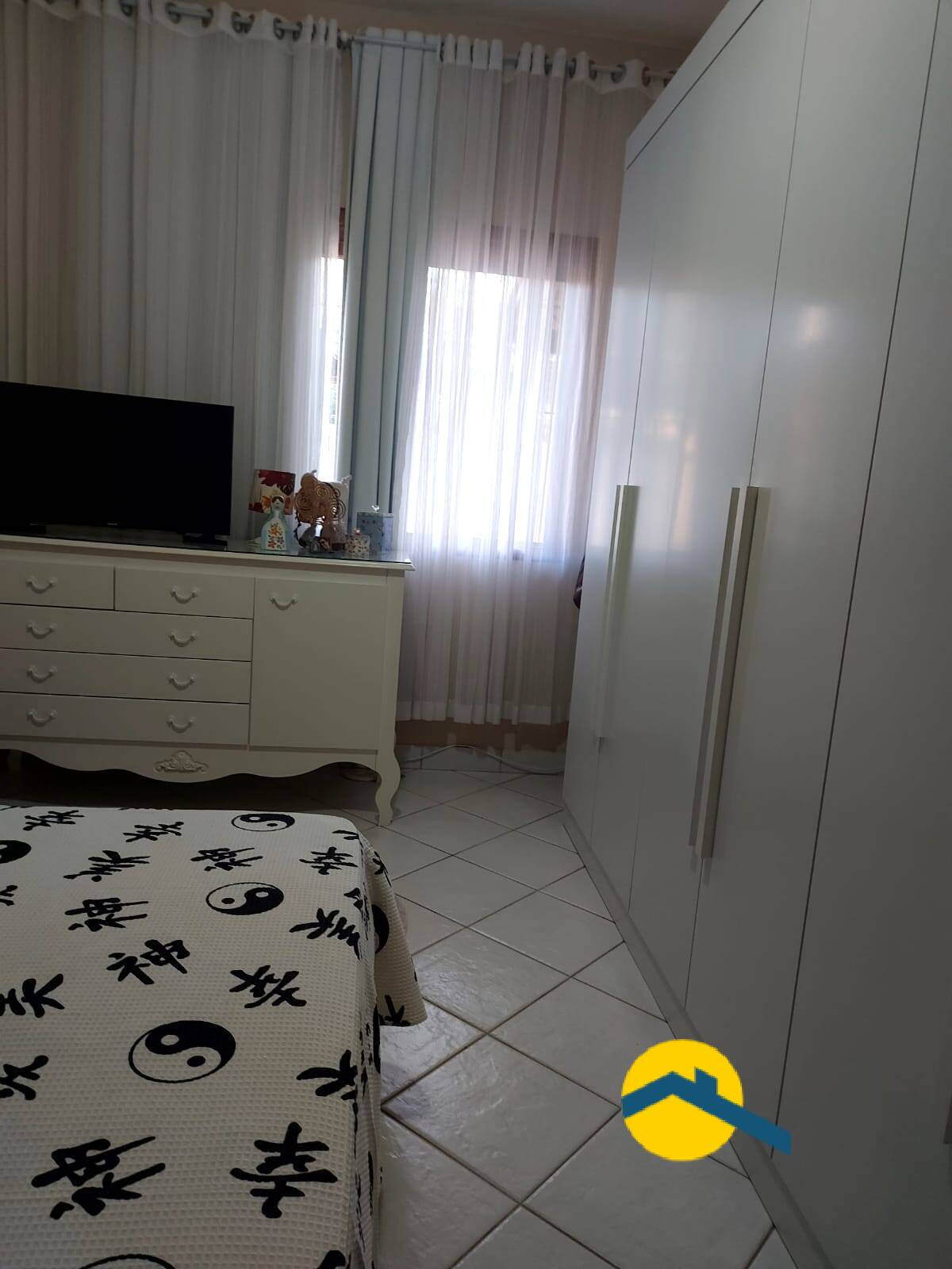Casa à venda com 2 quartos, 78m² - Foto 14