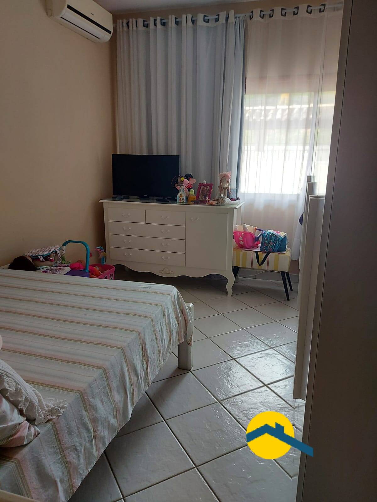 Casa à venda com 2 quartos, 78m² - Foto 15