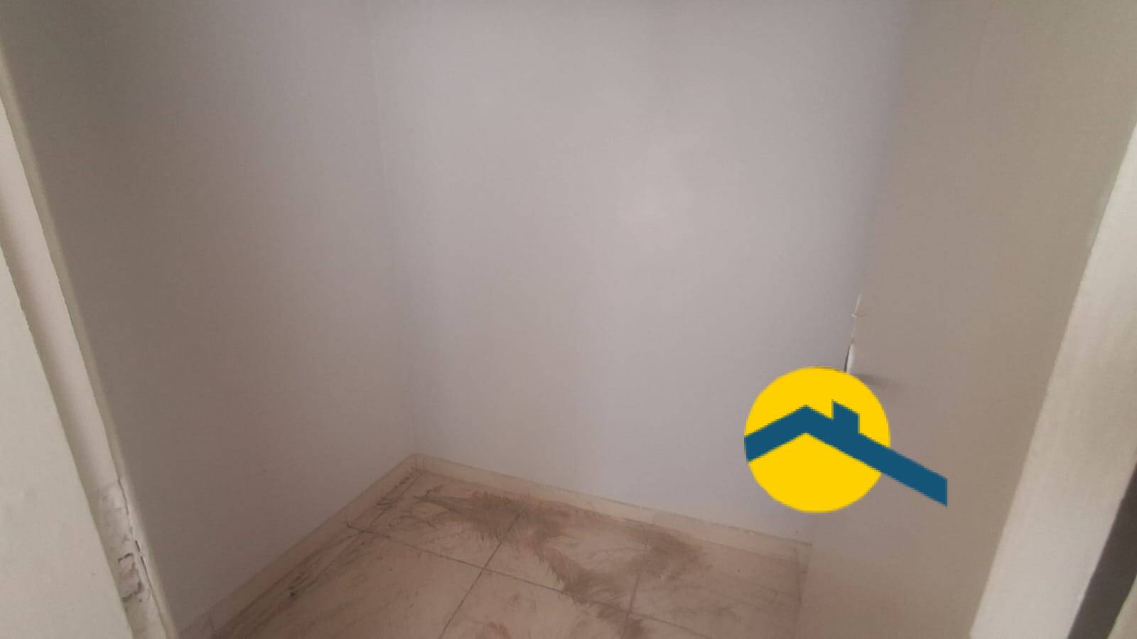 Apartamento à venda com 2 quartos, 84m² - Foto 11
