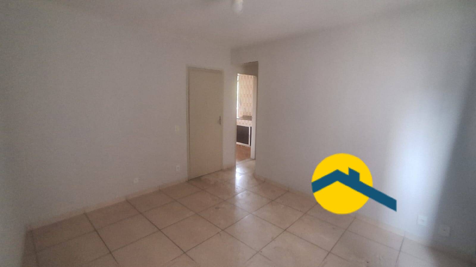 Apartamento à venda com 2 quartos, 84m² - Foto 1