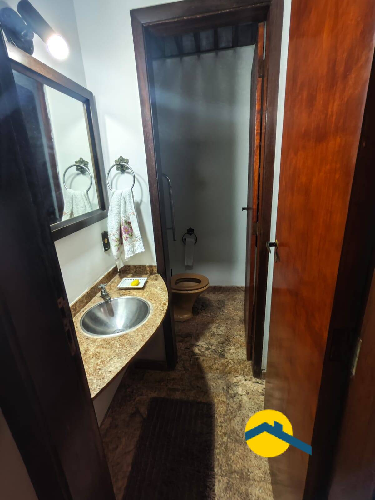 Casa à venda com 5 quartos, 600m² - Foto 7