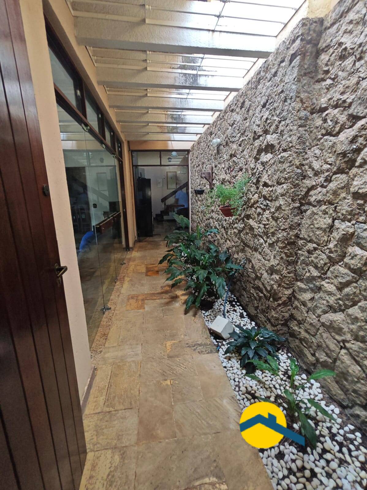 Casa à venda com 5 quartos, 600m² - Foto 16