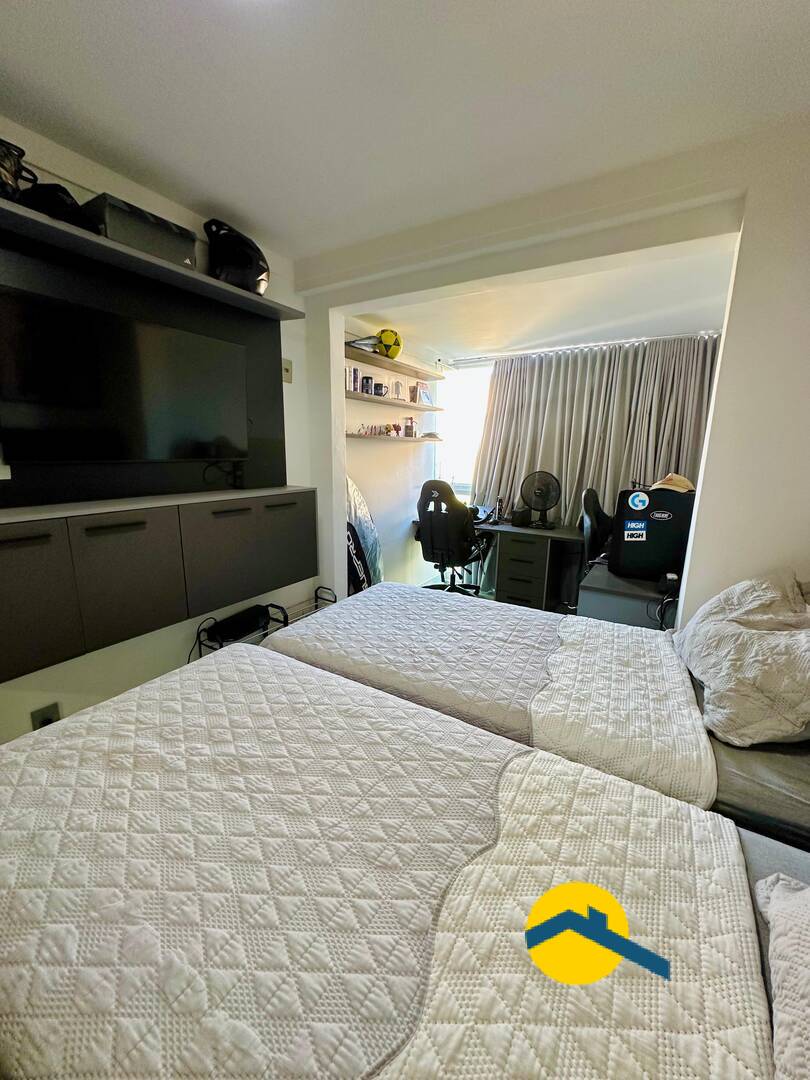 Apartamento à venda com 2 quartos, 80m² - Foto 17