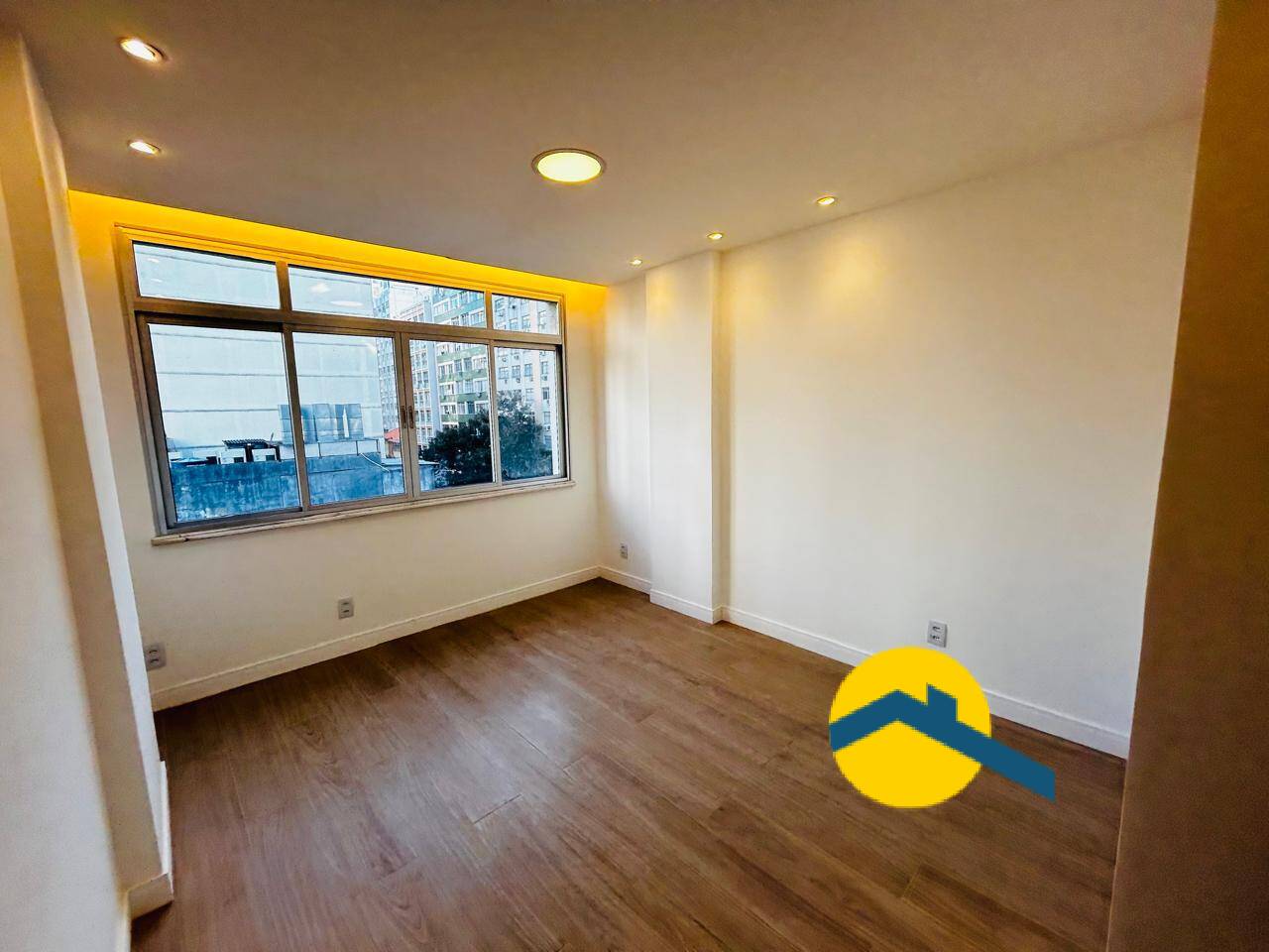 Apartamento à venda com 3 quartos, 110m² - Foto 15