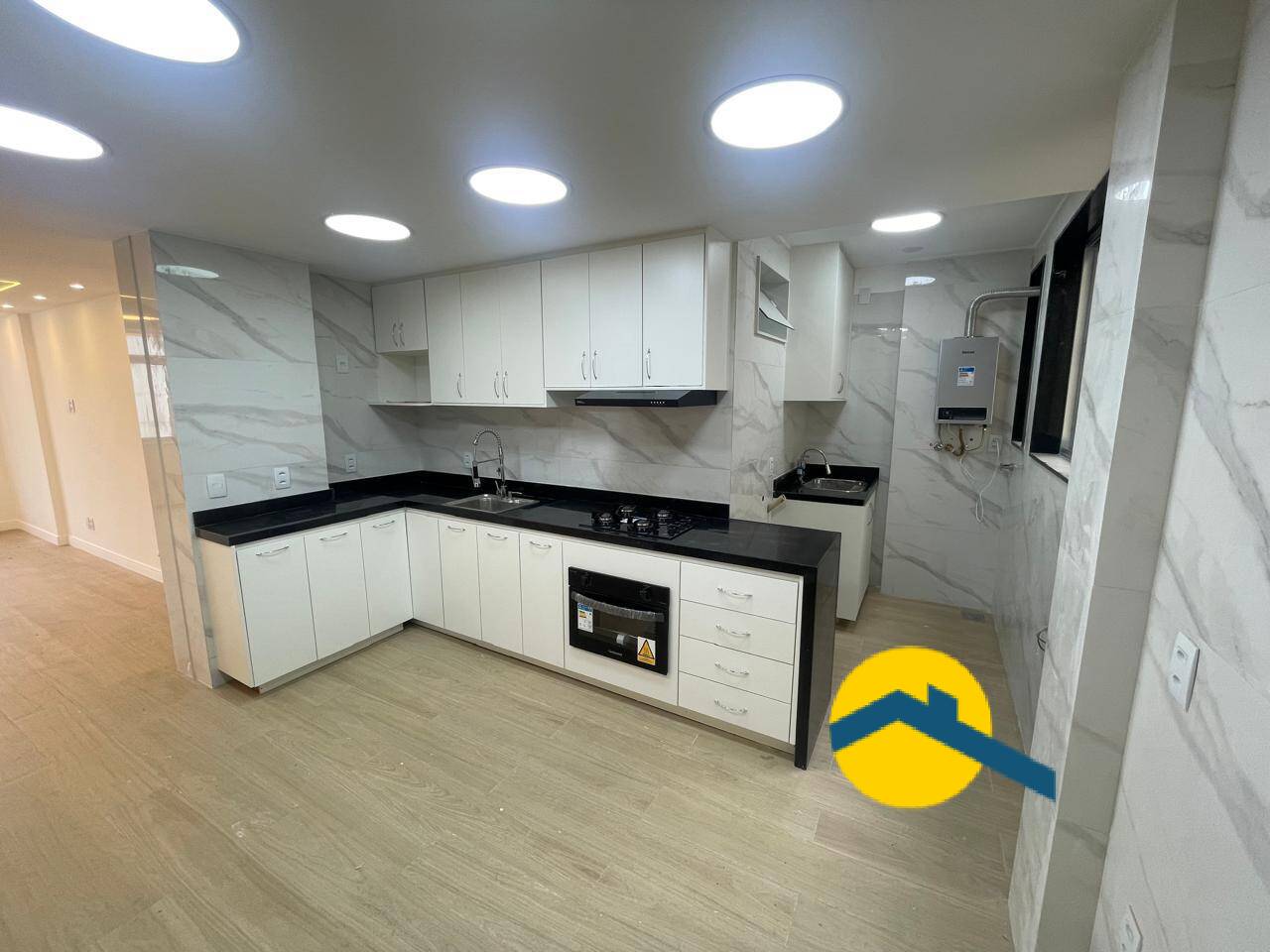 Apartamento à venda com 3 quartos, 110m² - Foto 6
