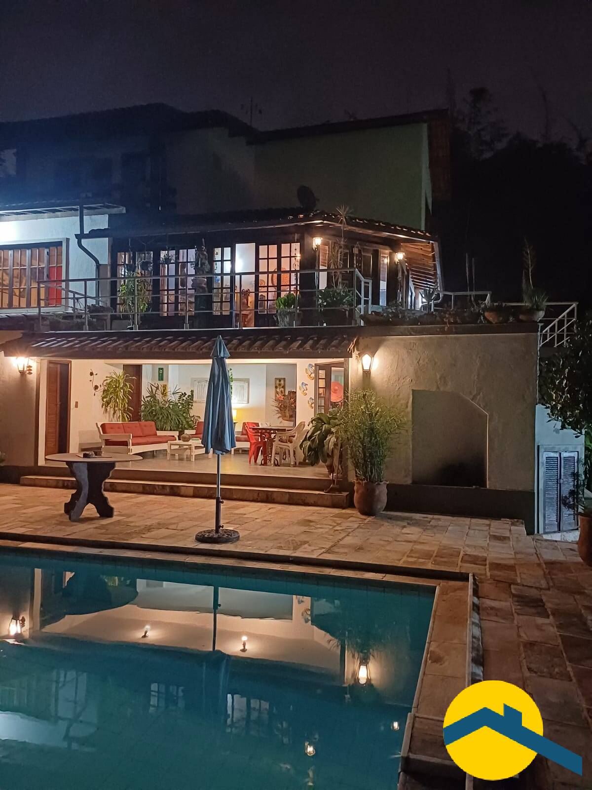 Casa, 4 quartos, 351 m² - Foto 2