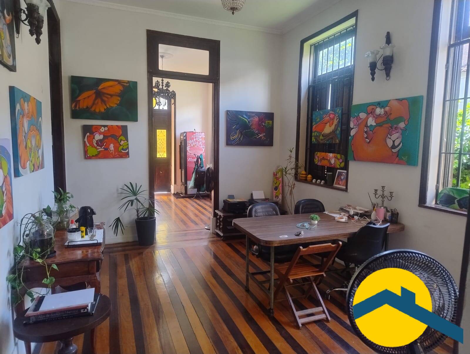 Casa, 6 quartos, 240 m² - Foto 9