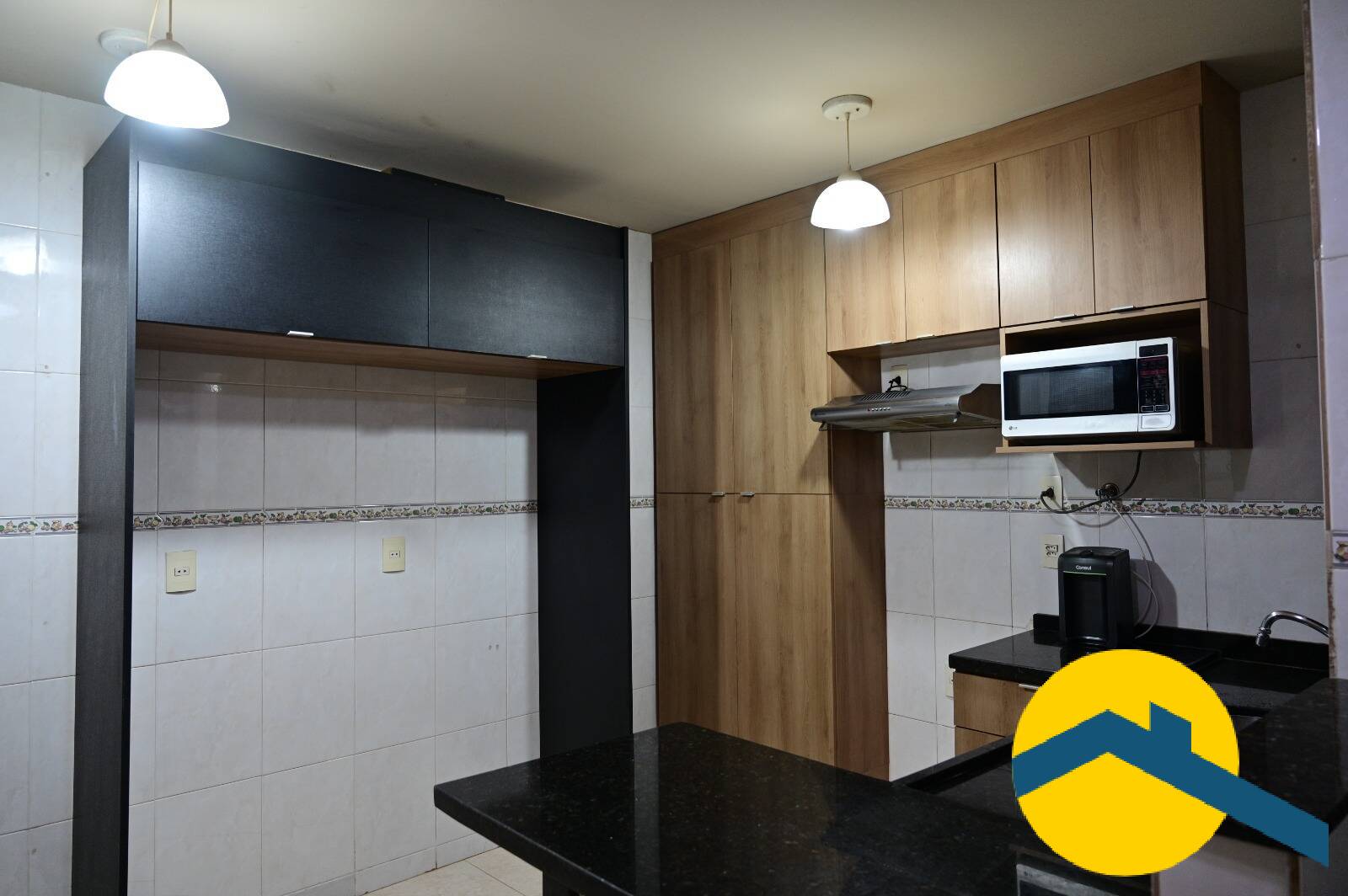 Casa duplex vazia a venda no Barreto - Niteroi - Rio de Janeiro