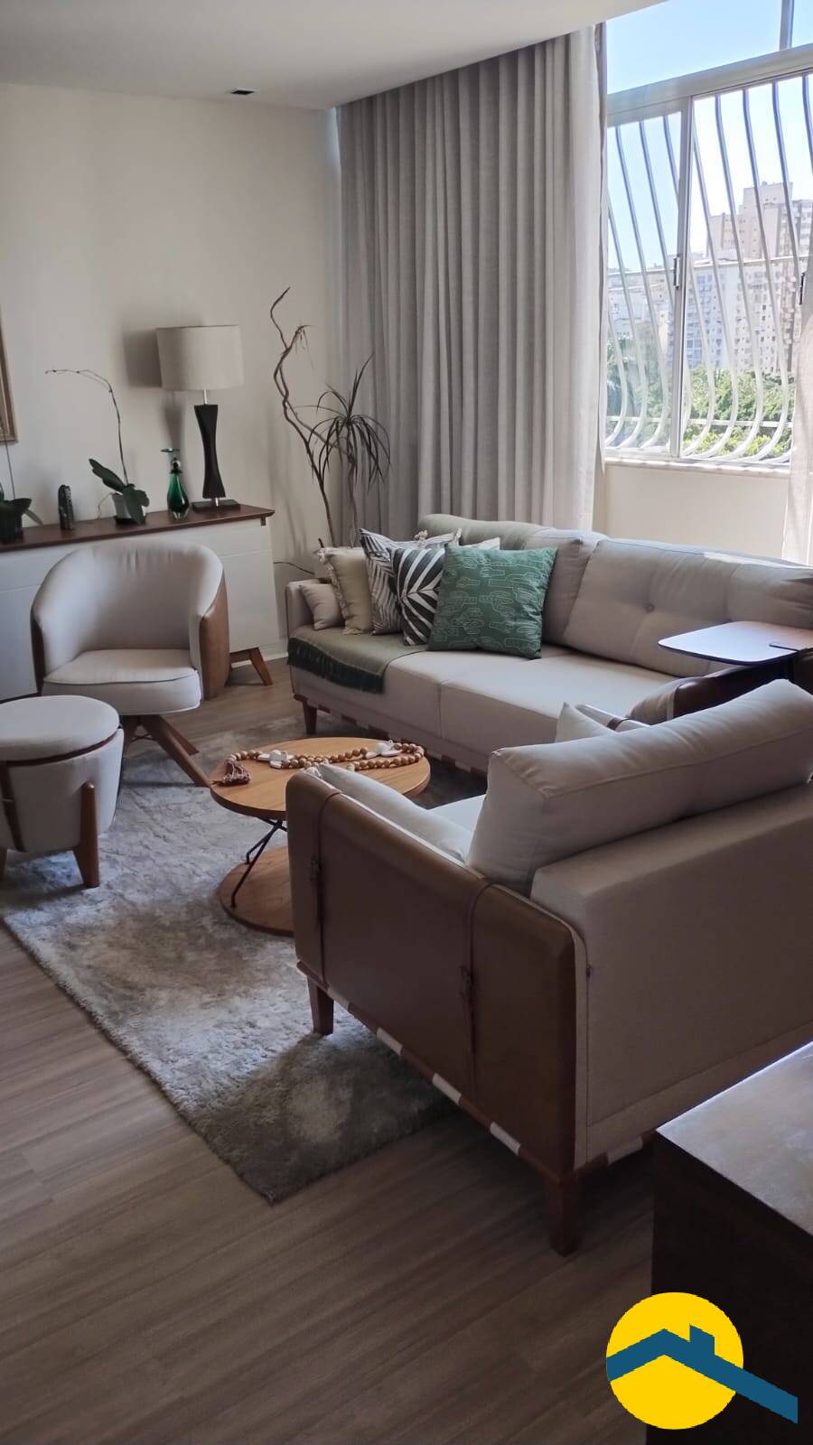 Apartamento, 3 quartos, 140 m² - Foto 2
