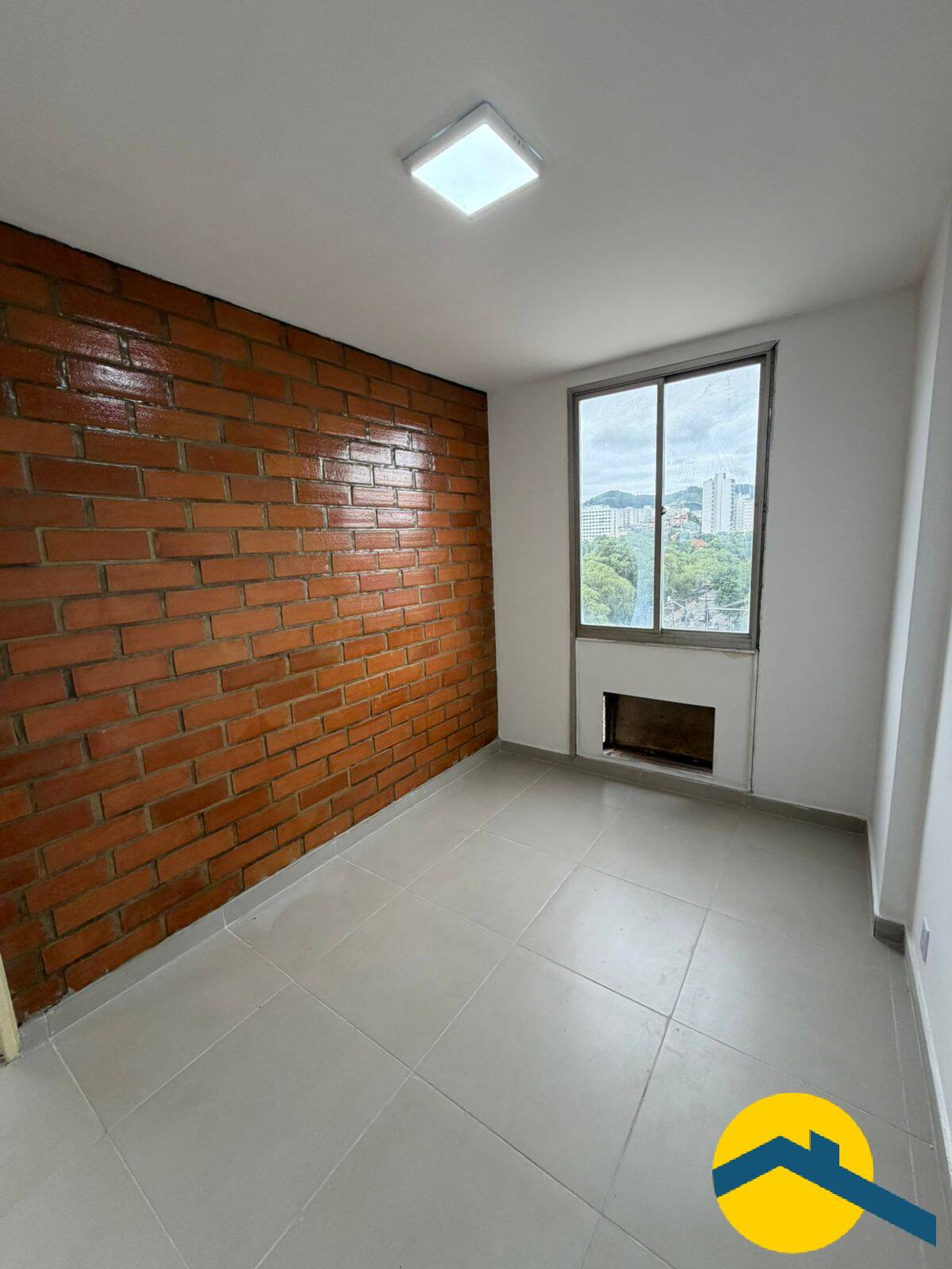 Apartamento vazio 2 quarto a venda  no  Fonseca  - Niterói - Rio de Janeiro